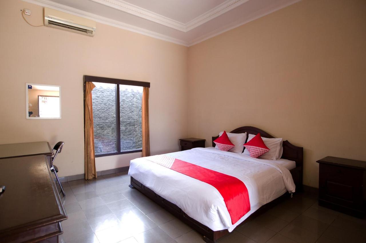 Oyo 3207 Hotel Gracia Bandar Lampung Kültér fotó