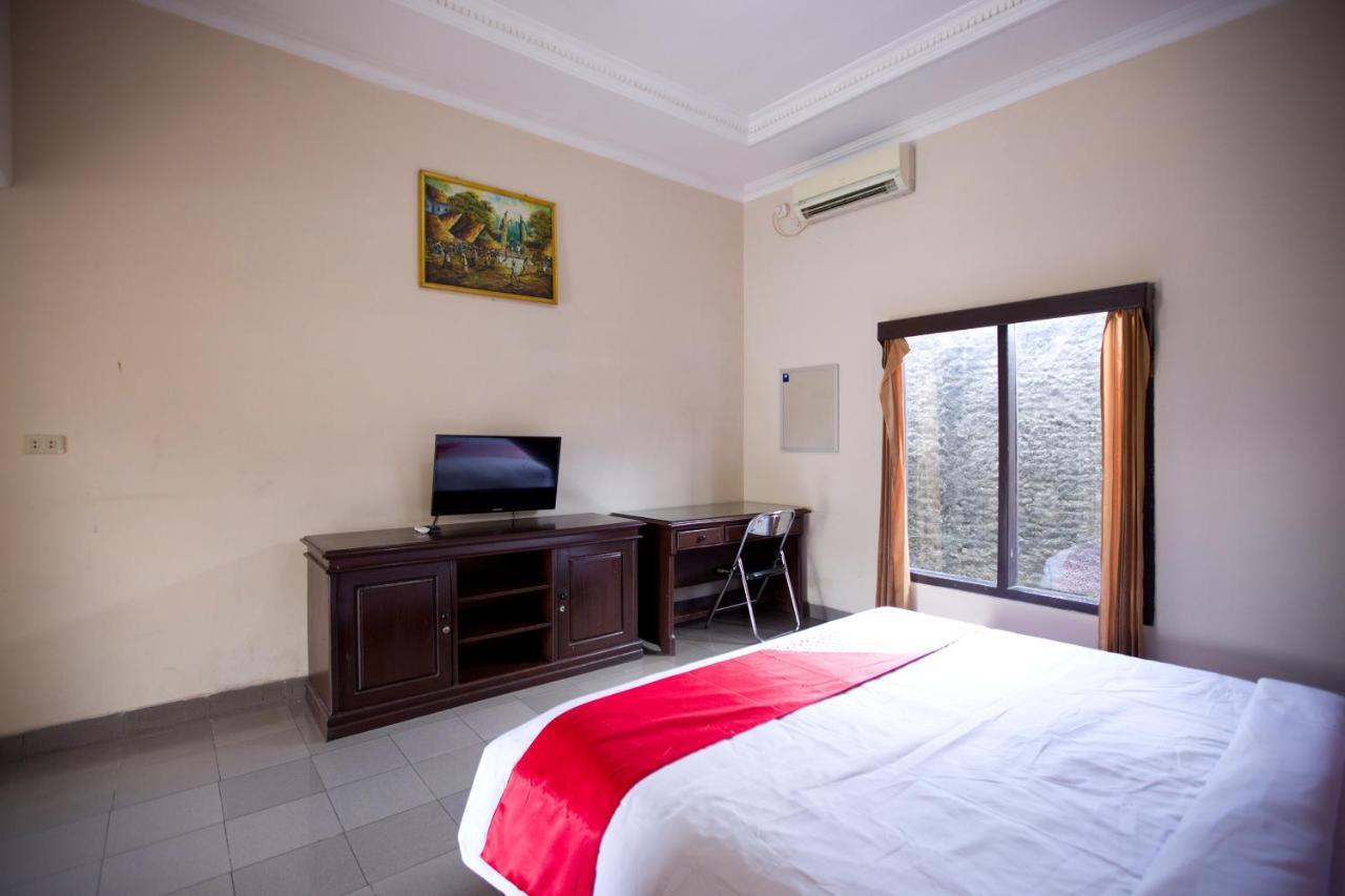 Oyo 3207 Hotel Gracia Bandar Lampung Kültér fotó