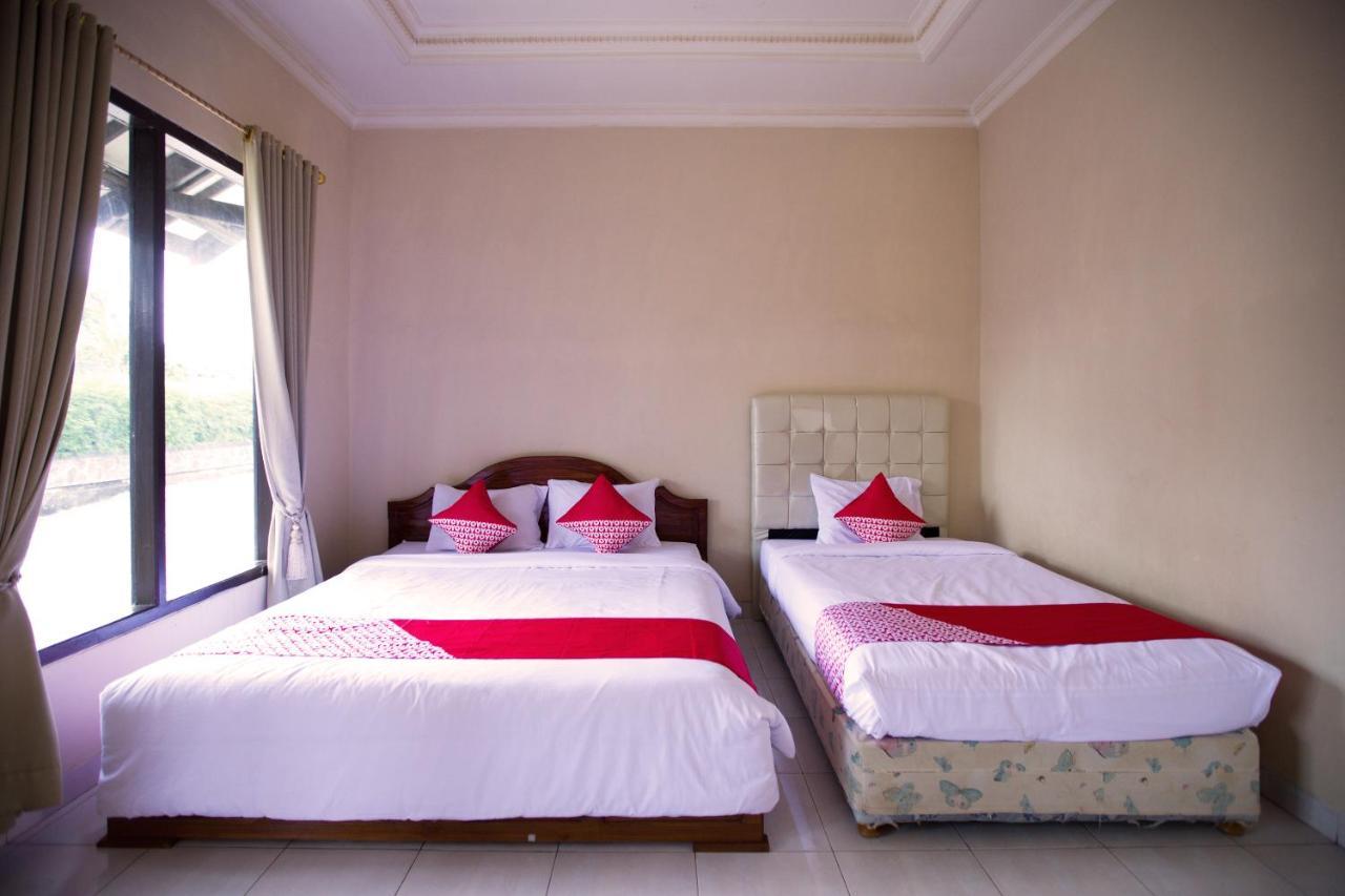 Oyo 3207 Hotel Gracia Bandar Lampung Kültér fotó