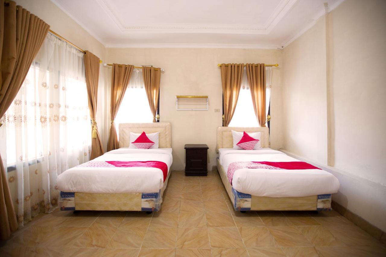 Oyo 3207 Hotel Gracia Bandar Lampung Kültér fotó